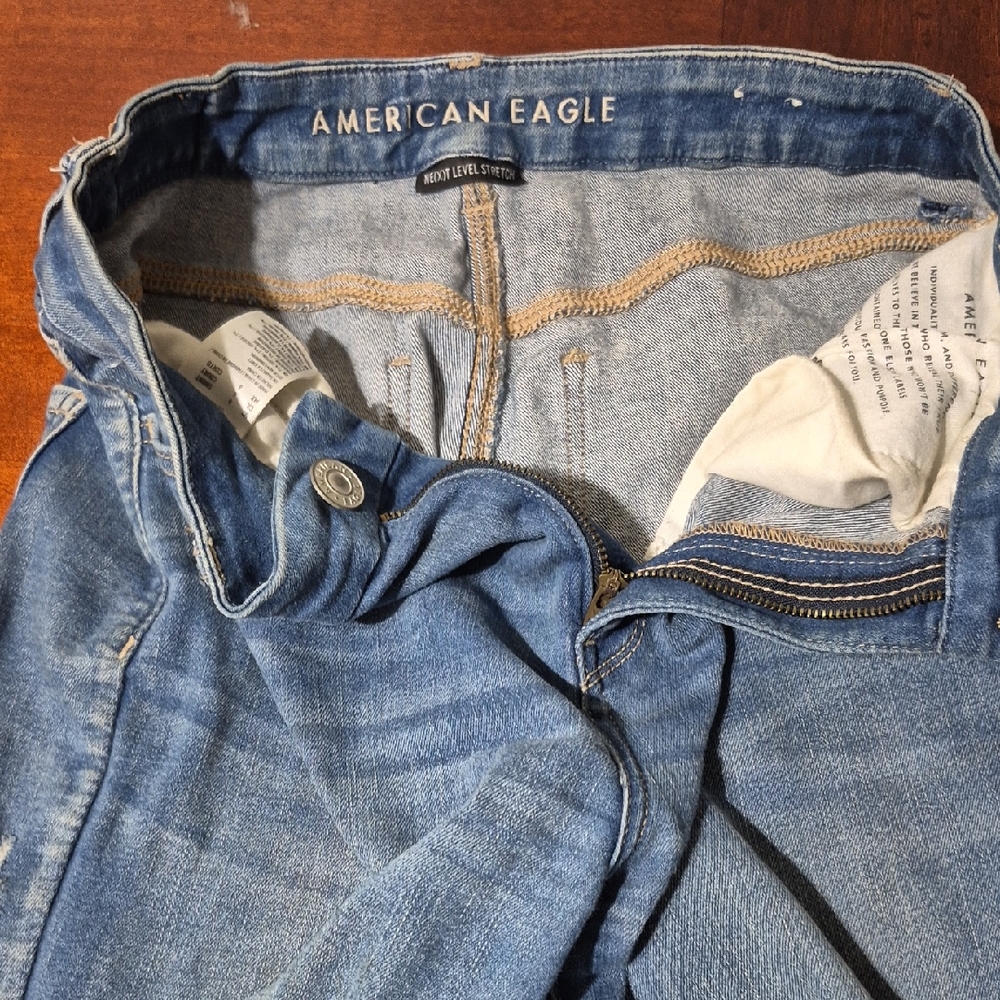 American Eagle Outfitters Blue Jeans
